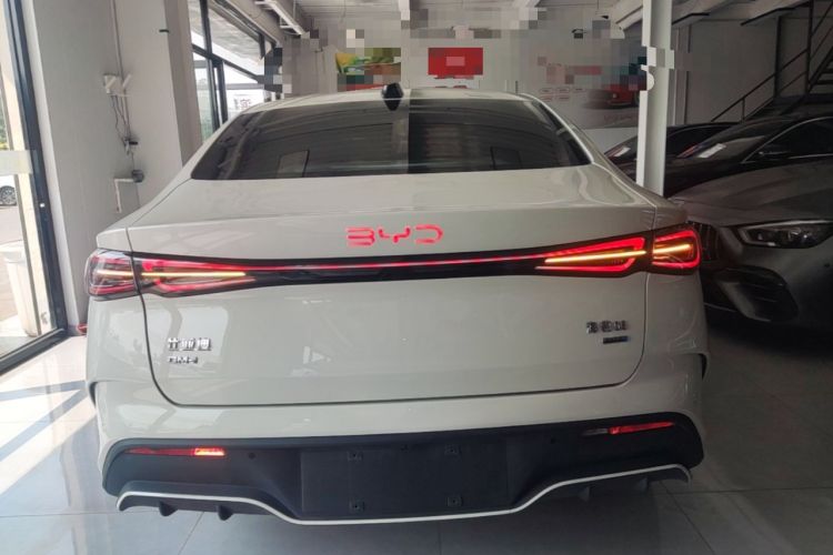 Used BYD Seal 06 New Energy 2025 DM-i Smart Drive 120KM Prestige Model Rear