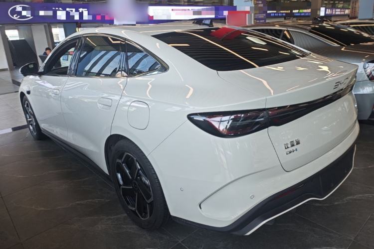 Used BYD Seal 06 New Energy 2025 DM-i Intelligent Drive 120KM Flagship Model Rear Left 45 Deg