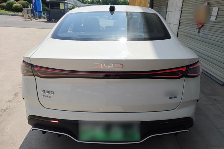 Used BYD Seal 06 New Energy 2025 DM-i Intelligent Drive 120KM Flagship Model Rear
