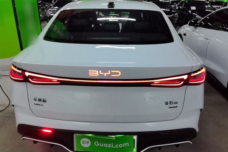 Used BYD Seal 06 New Energy 2025 DM-i Intelligent Drive 120KM Flagship Model Rear