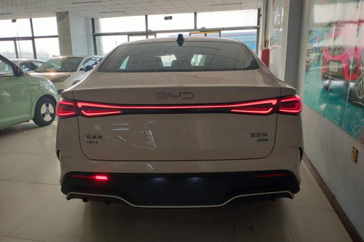 Used BYD Seal 06 New Energy 2025 DM-i Smart Drive 80KM Luxury Model Rear