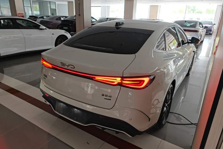 Used BYD Seal 06 New Energy 2025 DM-i Smart Drive 120KM Deluxe Model Rear Right 45 Deg