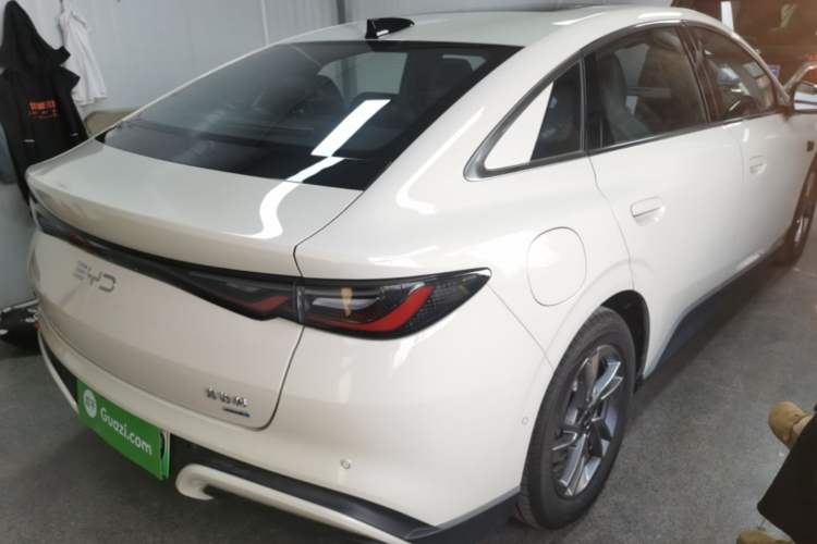 Used BYD Seal 06 New Energy 2025 EV 545KM Premium Edition Rear Right 45 Deg