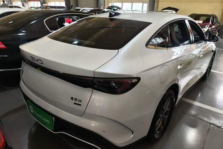 Used BYD Seal 06 New Energy 2025 DM-i Smart Drive 80KM Luxury Model Rear Right 45 Deg