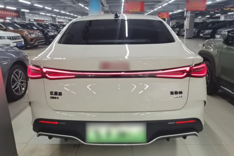 Used BYD Seal 06 New Energy 2025 DM-i Smart Drive 120KM Prestige Model Rear