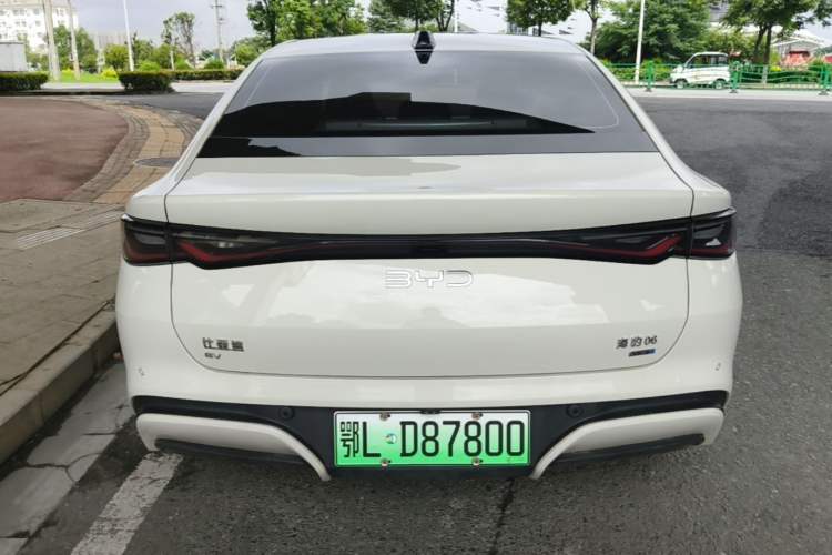 Used BYD Seal 06 New Energy 2025 EV 470KM Prestige Edition Rear