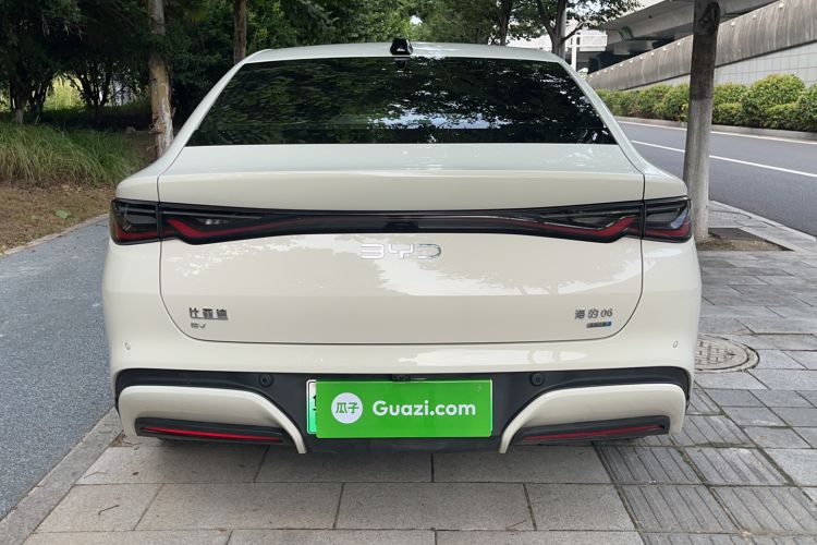 Used BYD Seal 06 New Energy 2025 EV 545KM Premium Edition Rear