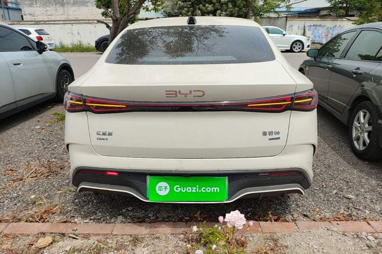 Used BYD Seal 06 New Energy 2025 DM-i Smart Drive 120KM Deluxe Model Rear