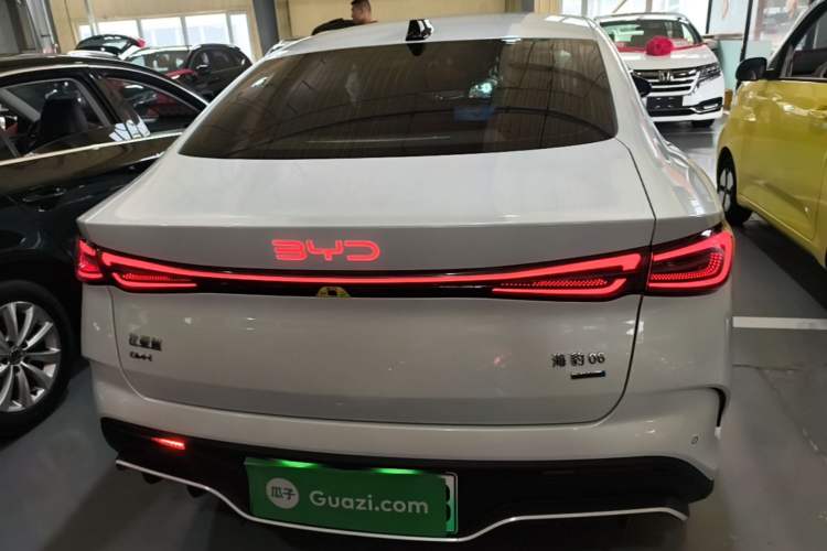 Used BYD Seal 06 New Energy 2025 DM-i Smart Drive 80KM Luxury Model Rear