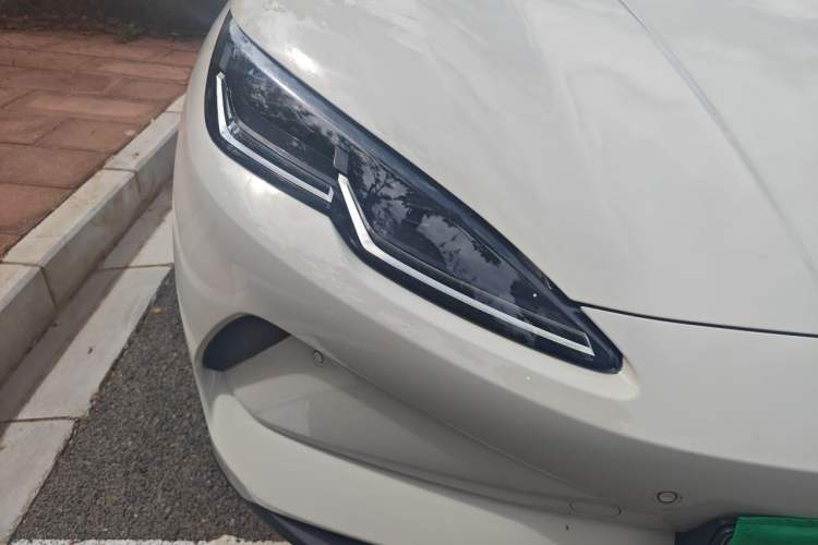 Used BYD Seal 06 New Energy 2025 EV 545KM Premium Edition Right Front Headlight
