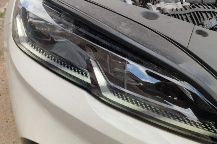 Used BYD Seal 06 New Energy 2025 DM-i Smart Drive 120KM Deluxe Model Right Front Headlight