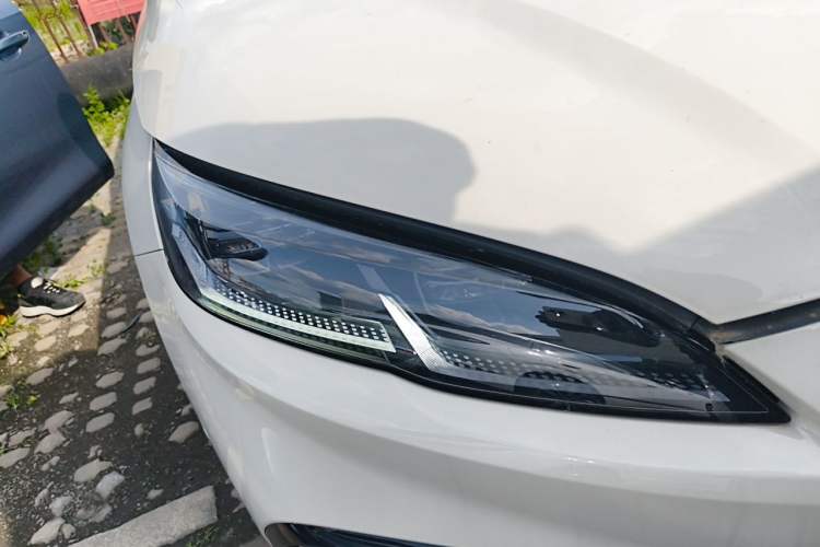 Used BYD Seal 06 New Energy 2025 DM-i Smart Drive 120KM Deluxe Model Right Front Headlight