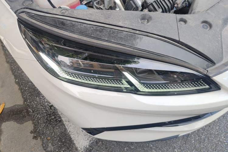 Used BYD Seal 06 New Energy 2025 DM-i Smart Drive 80KM Luxury Model Right Front Headlight