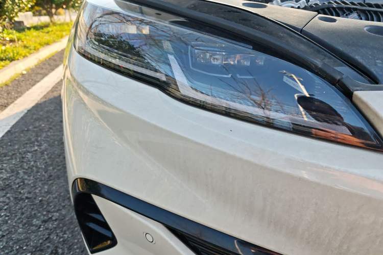 Used BYD Seal 06 New Energy 2025 DM-i Smart Drive 80KM Luxury Model Right Front Headlight