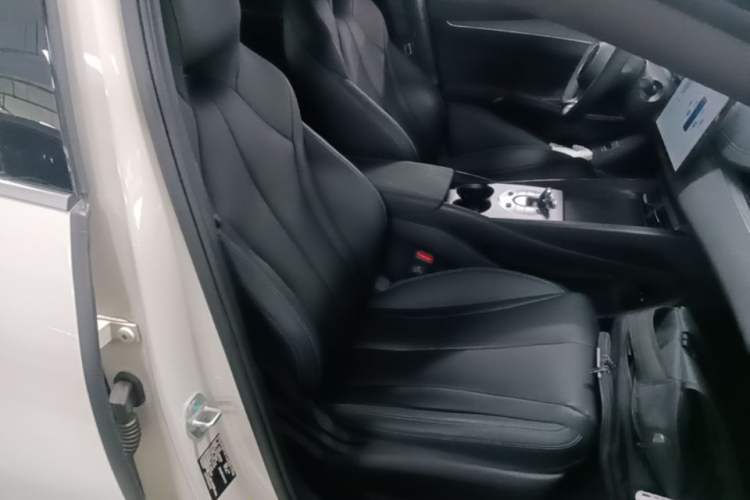 Used BYD Seal 06 New Energy 2025 DM-i Smart Drive 80KM Luxury Model Right Front Seat
