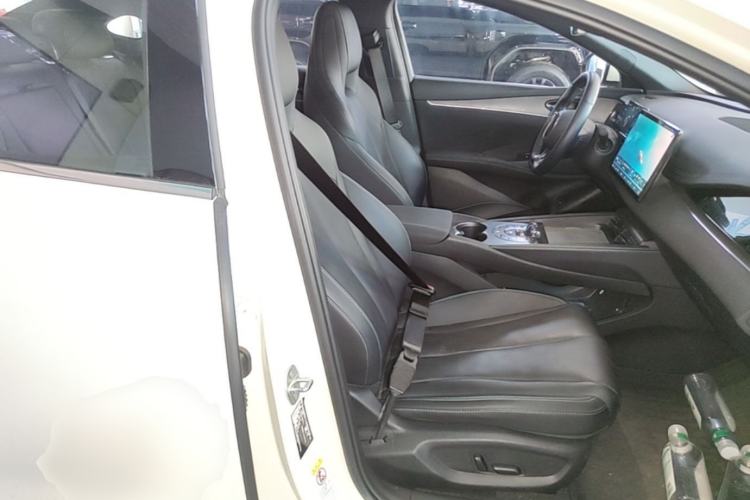 Used BYD Seal 06 New Energy 2025 DM-i Smart Drive 120KM Deluxe Model Right Front Seat