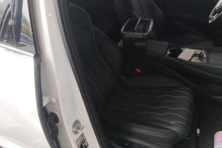 Used BYD Seal 06 New Energy 2025 DM-i Intelligent Drive 120KM Flagship Model Right Front Seat