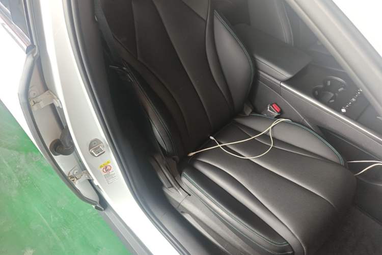 Used BYD Seal 06 New Energy 2025 EV 470KM Prestige Edition Right Front Seat