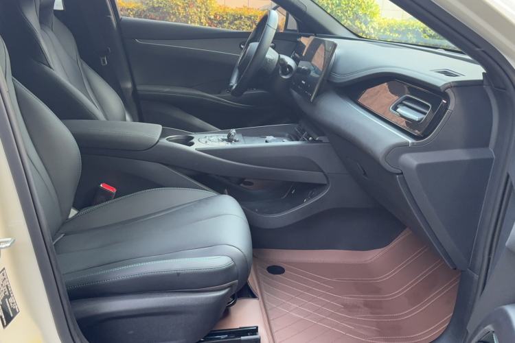 Used BYD Seal 06 New Energy 2025 DM-i Smart Drive 80KM Luxury Model Right Front Seat