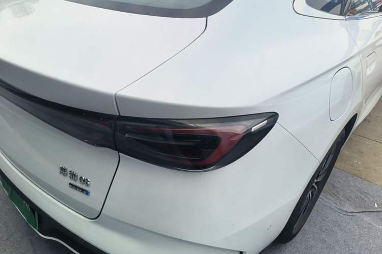 Used BYD Seal 06 New Energy 2025 DM-i Smart Drive 120KM Deluxe Model Right Rear Taillight