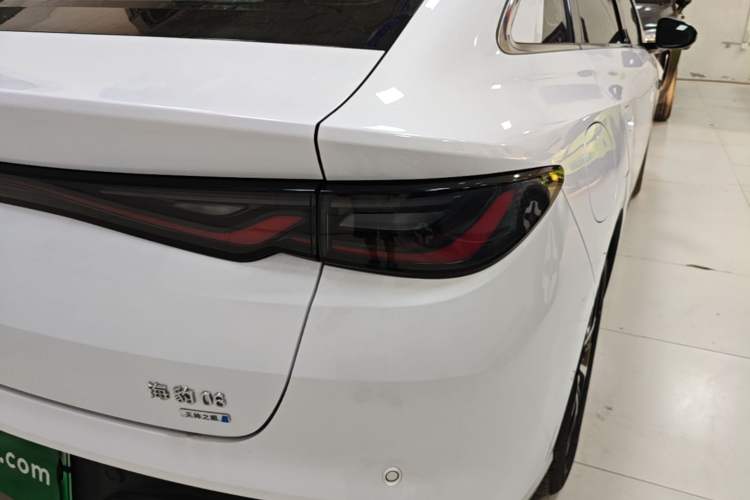 Used BYD Seal 06 New Energy 2025 EV 545KM Flagship Edition Right Rear Taillight