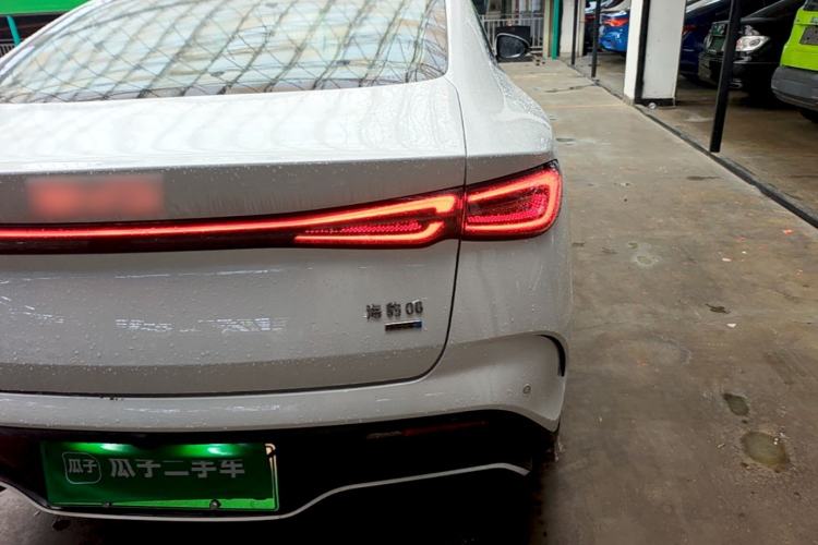 Used BYD Seal 06 New Energy 2025 DM-i Intelligent Drive 120KM Flagship Model Right Rear Taillight
