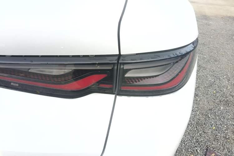 Used BYD Seal 06 New Energy 2025 EV 545KM Flagship Edition Right Rear Taillight