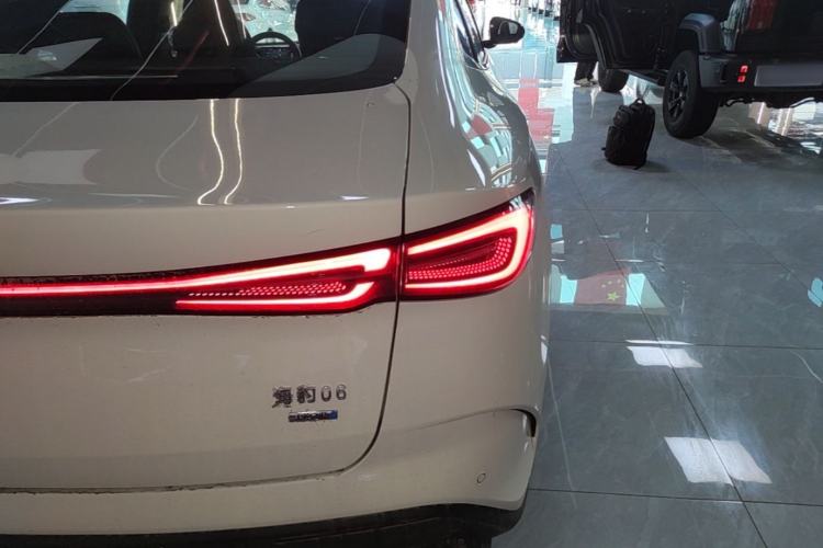 Used BYD Seal 06 New Energy 2025 DM-i Smart Drive 120KM Deluxe Model Right Rear Taillight