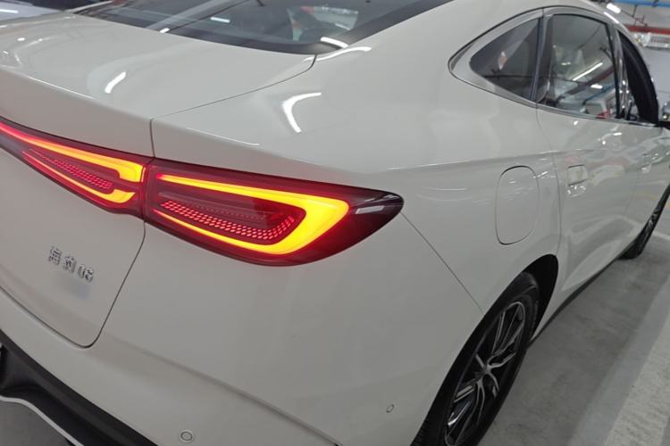 Used BYD Seal 06 New Energy 2025 DM-i Smart Drive 120KM Deluxe Model Right Rear Taillight
