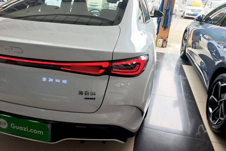 Used BYD Seal 06 New Energy 2025 DM-i Smart Drive 120KM Deluxe Model Right Rear Taillight