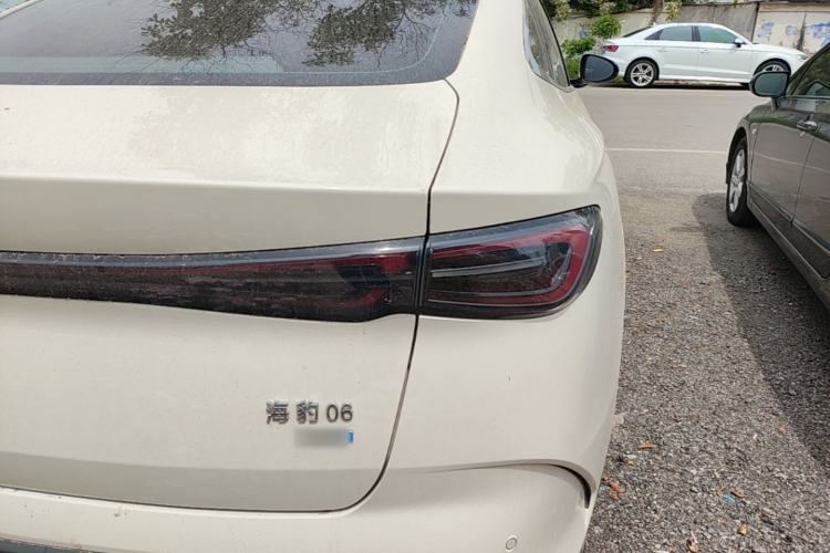Used BYD Seal 06 New Energy 2025 DM-i Smart Drive 120KM Deluxe Model Right Rear Taillight