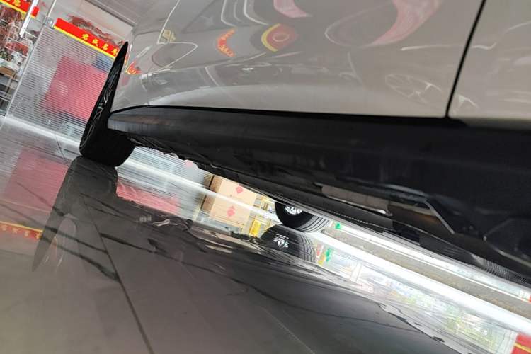 Used BYD Seal 06 New Energy 2025 DM-i Smart Drive 120KM Deluxe Model Right Side Sill