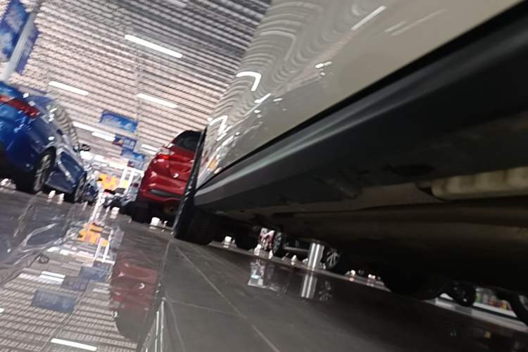 Used BYD Seal 06 New Energy 2025 DM-i Smart Drive 120KM Deluxe Model Right Side Sill