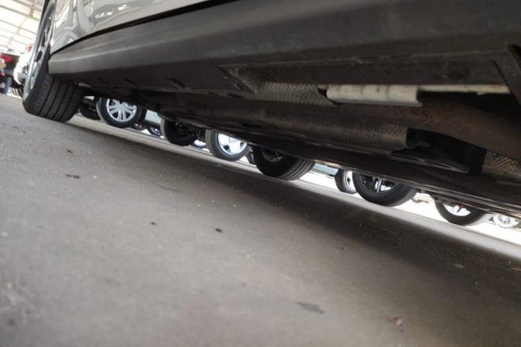 Used BYD Seal 06 New Energy 2025 DM-i Smart Drive 80KM Luxury Model Right Side Sill