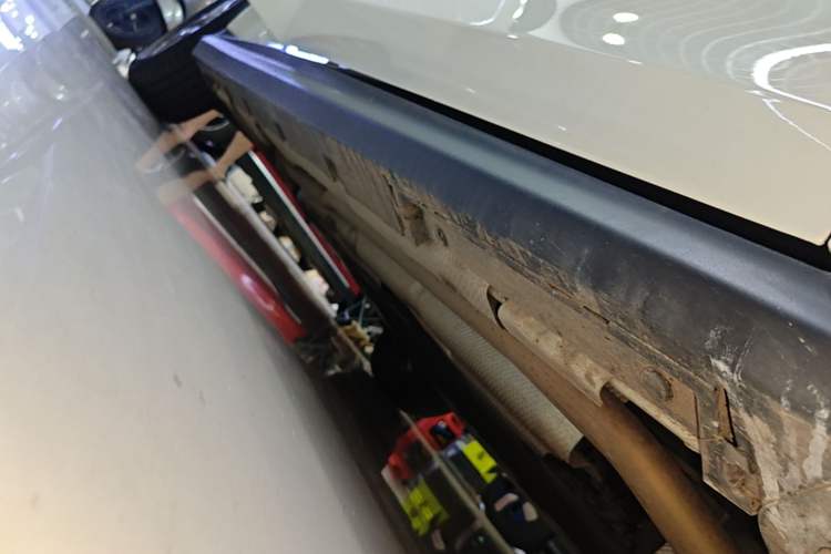 Used BYD Seal 06 New Energy 2025 DM-i Smart Drive 80KM Luxury Model Right Side Sill