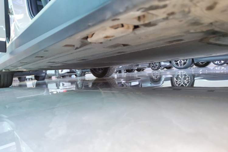 Used BYD Seal 06 New Energy 2025 EV 545KM Flagship Edition Right Side Sill