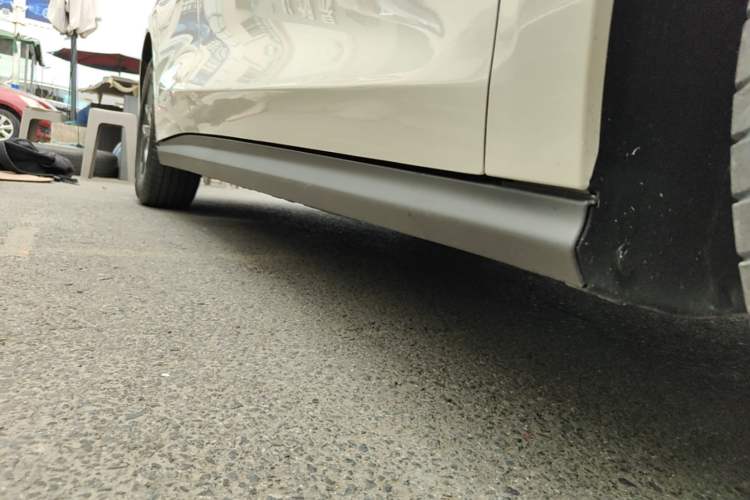 Used BYD Seal 06 New Energy 2025 DM-i Smart Drive 80KM Luxury Model Right Side Sill