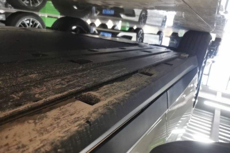 Used BYD Seal 06 New Energy 2025 EV 470KM Prestige Edition Right Side Sill