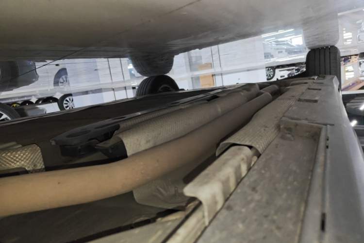 Used BYD Seal 06 New Energy 2025 DM-i Smart Drive 80KM Luxury Model Right Side Sill