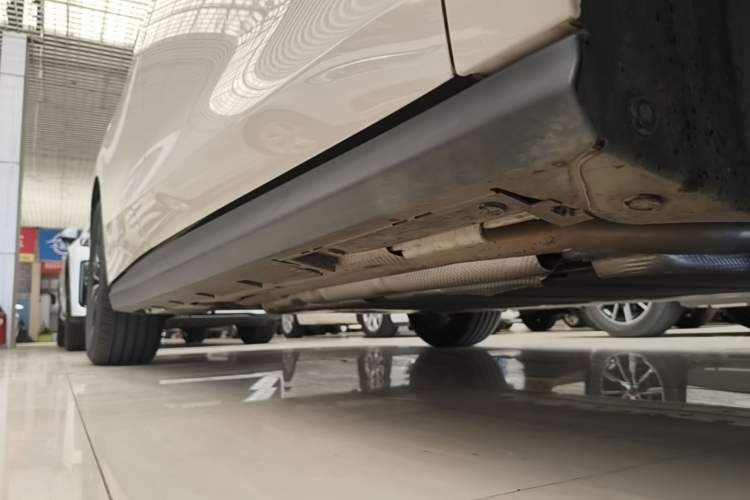 Used BYD Seal 06 New Energy 2025 DM-i Smart Drive 120KM Prestige Model Right Side Sill
