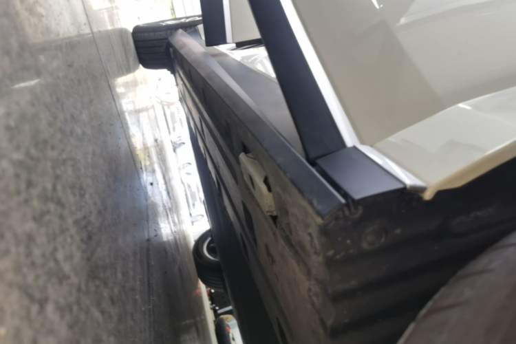 Used BYD Seal 06 New Energy 2025 EV 545KM Premium Edition Right Side Sill