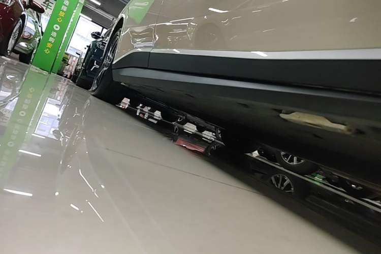Used BYD Seal 06 New Energy 2025 EV 545KM Flagship Edition Right Side Sill
