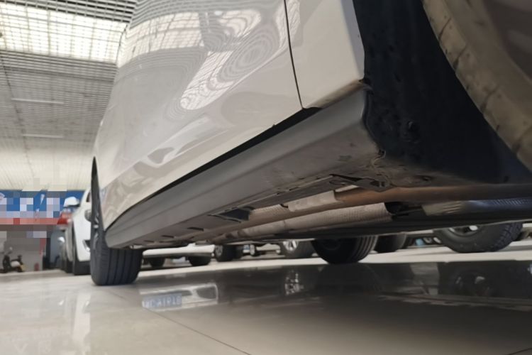 Used BYD Seal 06 New Energy 2025 DM-i Smart Drive 120KM Deluxe Model Right Side Sill