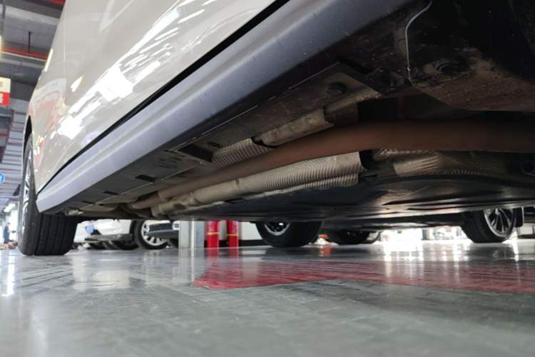 Used BYD Seal 06 New Energy 2025 DM-i Smart Drive 120KM Prestige Model Right Side Sill