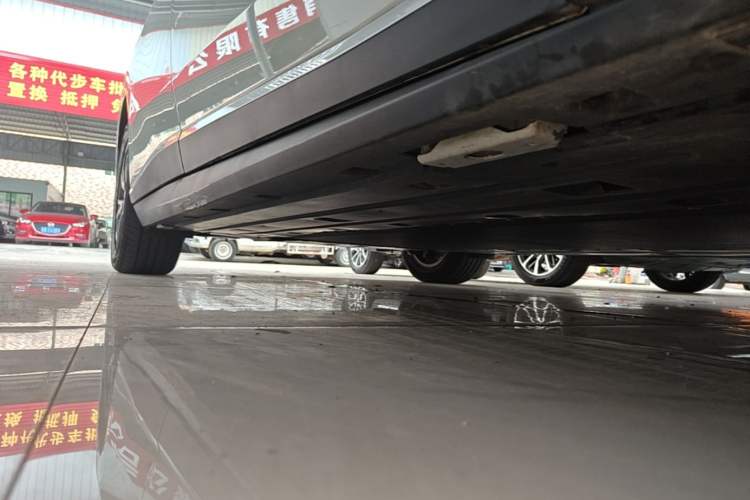 Used BYD Seal 06 New Energy 2025 EV 470KM Prestige Edition Right Side Sill