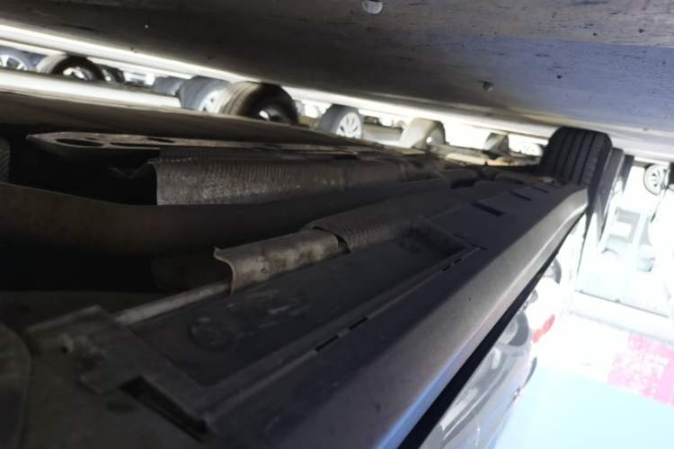 Used BYD Seal 06 New Energy 2025 DM-i Smart Drive 80KM Luxury Model Right Side Sill