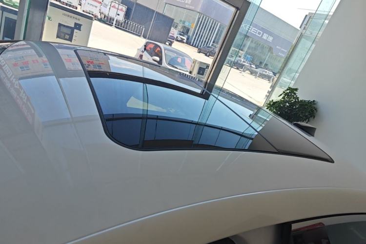 Used BYD Seal 06 New Energy 2025 DM-i Smart Drive 120KM Deluxe Model Roof