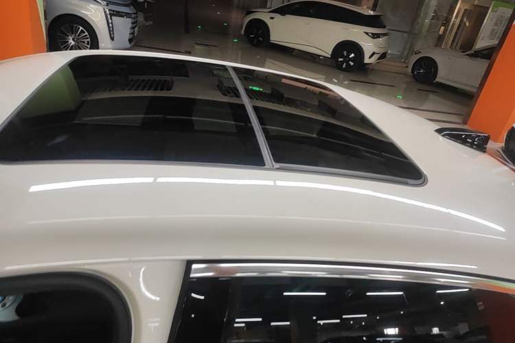Used BYD Seal 06 New Energy 2025 DM-i Intelligent Drive 120KM Flagship Model Roof