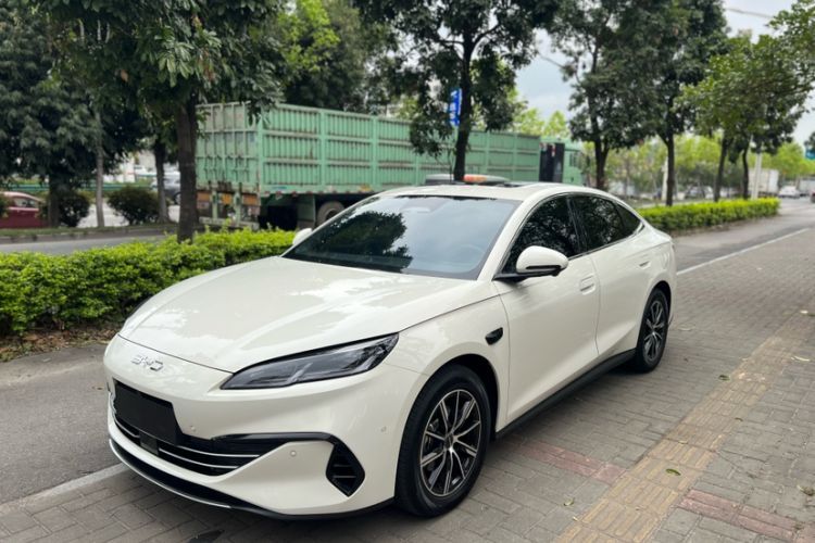 Gebrauchter BYD Seal 06 New Energy 2025 DM-i Smart Drive 120KM Deluxe Model Guazi used car, China used car export, Used car for sale, Used cars, Cheapest cars for sale