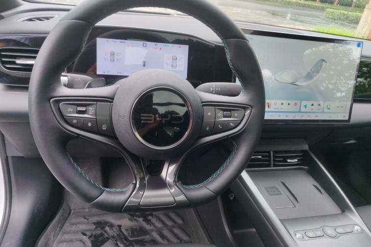 Used BYD Seal 06 New Energy 2025 EV 545KM Flagship Edition Steering Wheel